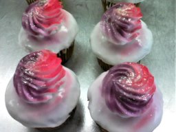 cupcakes pink purple airbrush